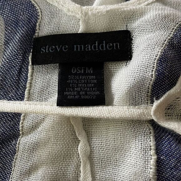 Steve Madden gauzy stripe boho style fringed cover-up. One size fits most. NWOT. - Picture 7 of 7